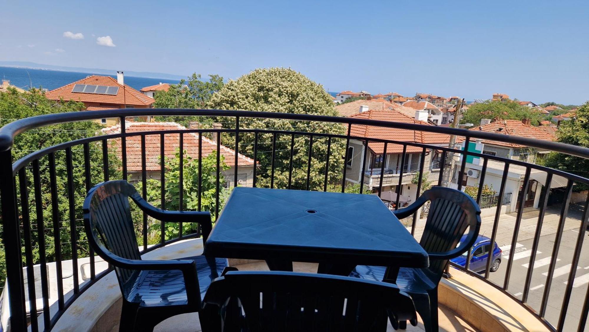 Luxury Apartments Ekaterina Chernomorets Exterior foto